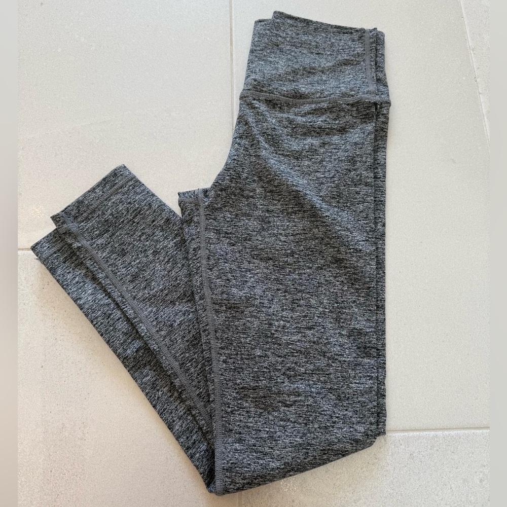 TNA Leggings